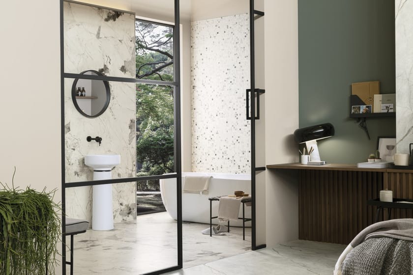 b_THE-ROOM-PAT-WH-Imola-561341-r (1)